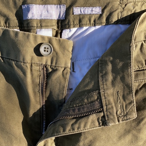⚜️Liz Claiborne Sloane Green Capri Pants! - Picture 5 of 6
